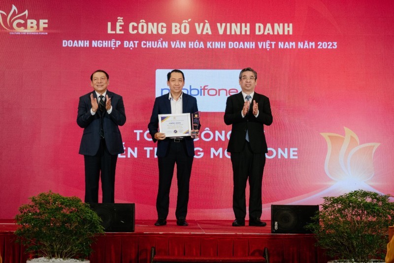 MobiFone được tôn vinh là “Doanh nghiệp đạt chuẩn văn hóa kinh doanh Việt Nam” năm 2023