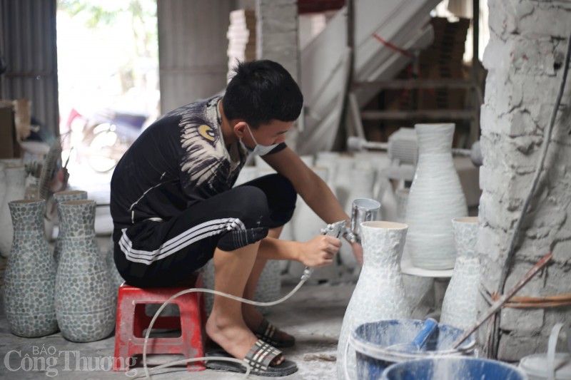 Hà Nội: Phát triển làng nghề truyền thống trong bối cảnh hội nhập