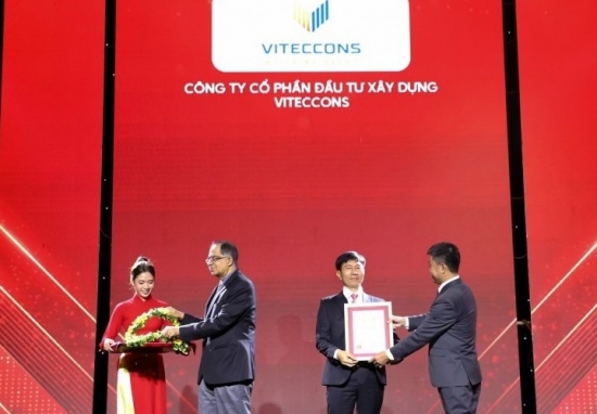 Viteccons đạt giải thưởng Top 500 doanh nghiệp lớn nhất Việt Nam
