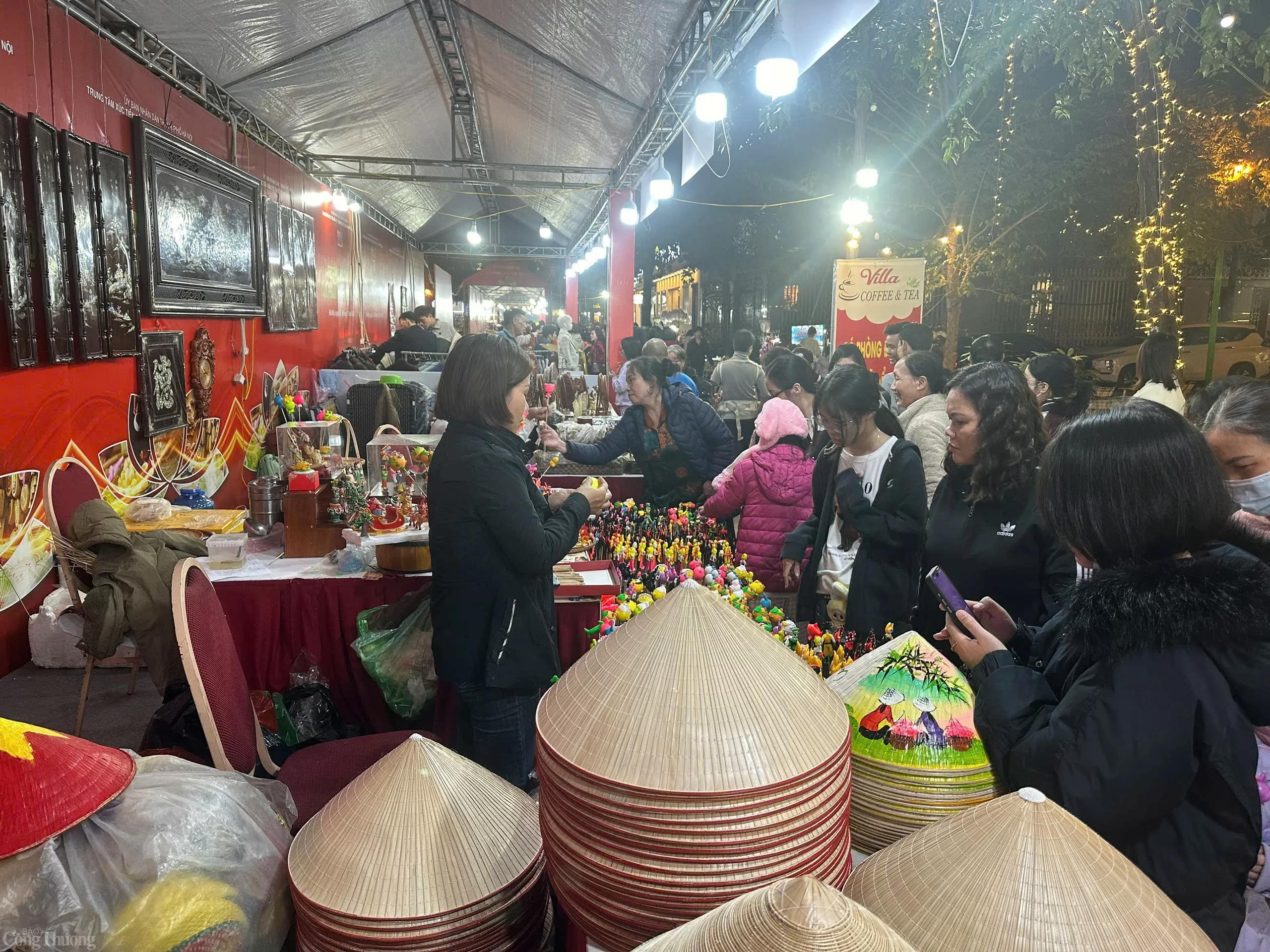 Festival nông sản, sản phẩm làng nghề Hà Nội: Cơ hội trải nghiệm sản phẩm đặc sắc từ khắp mọi miền